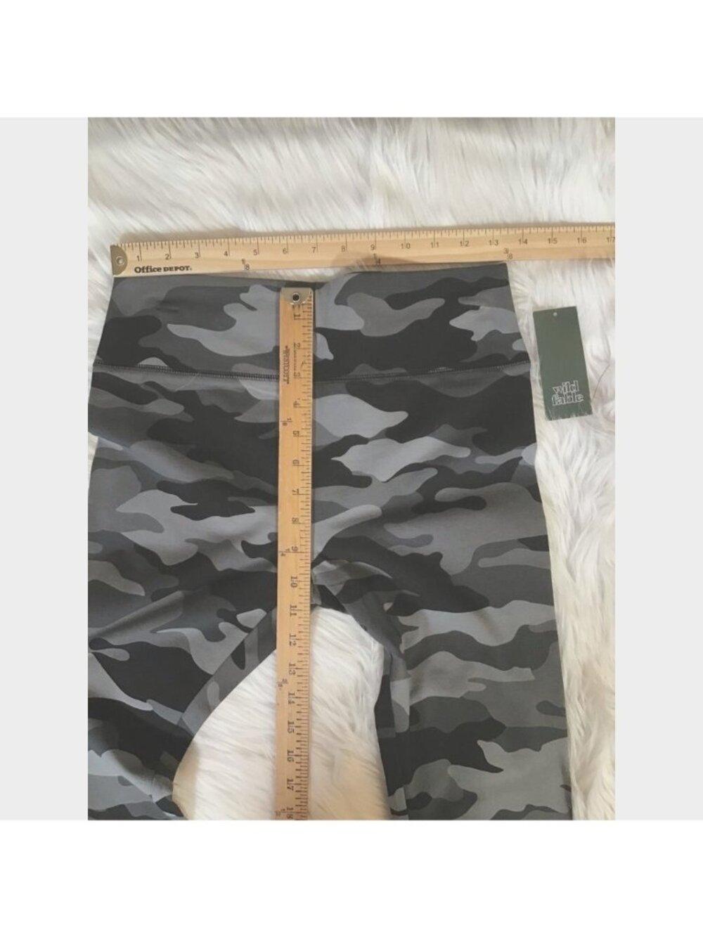 Wild Fable Womens Leggings Black Med Gray Mid Rise Camo Stretch Full Length New - Picture 4 of 6